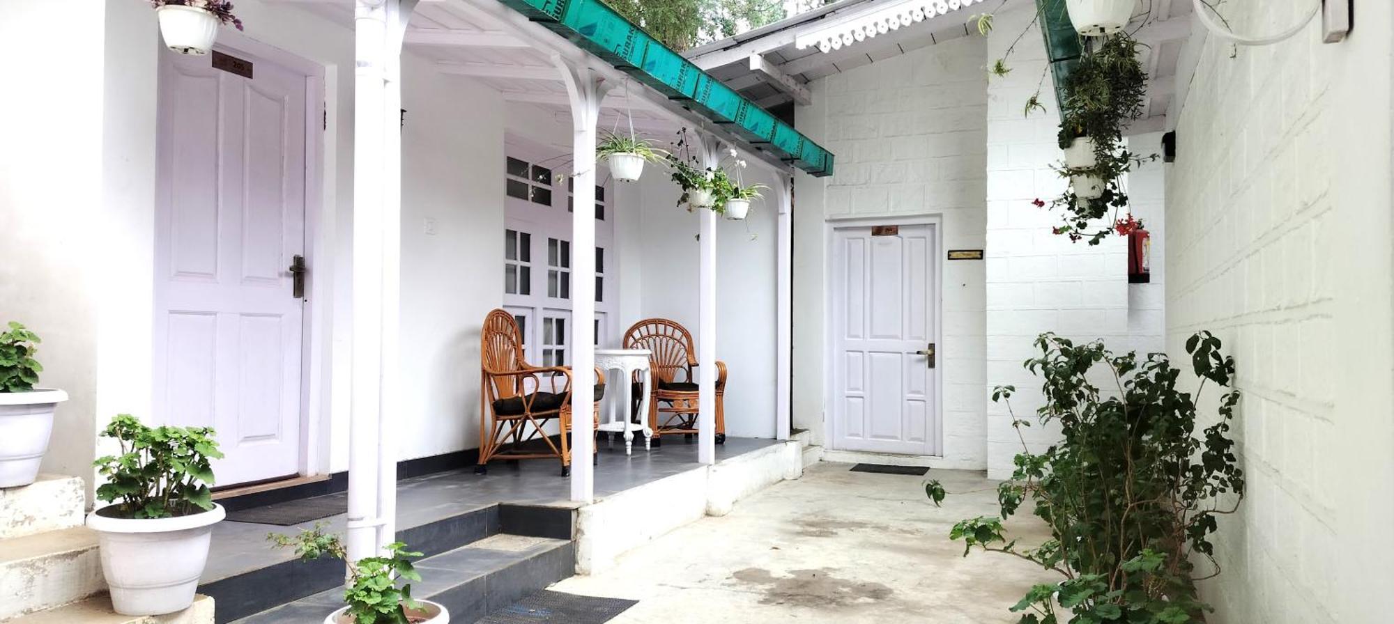 Bhikampur Lodge By Nine Hotels Нейнитал Екстериор снимка